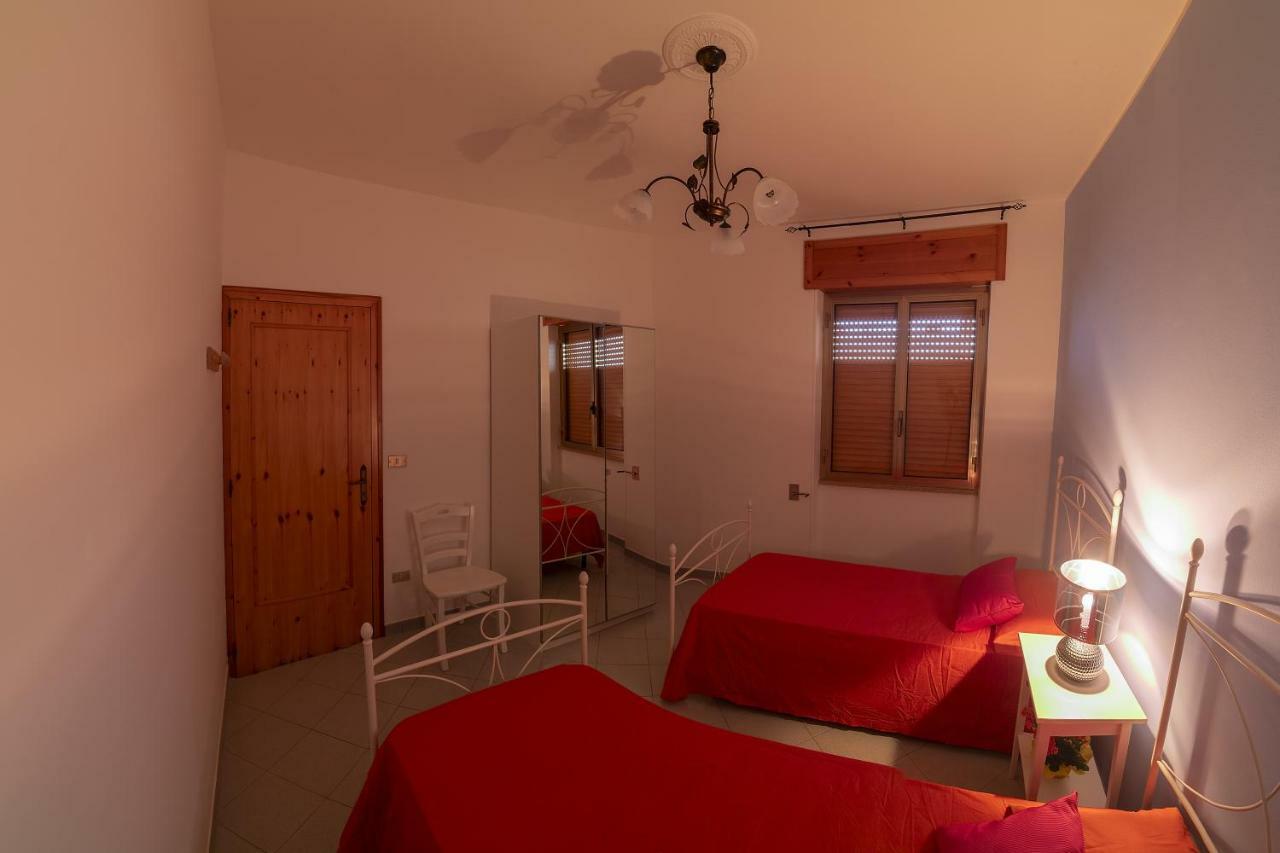 Appartamento Pesce Lido Marini Exterior photo